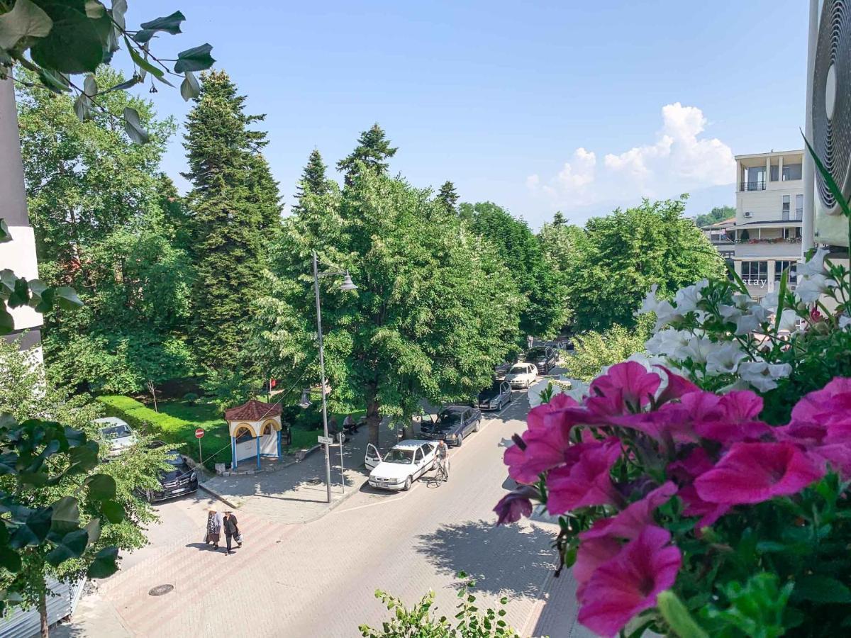 Korca Central Flat Екстериор снимка