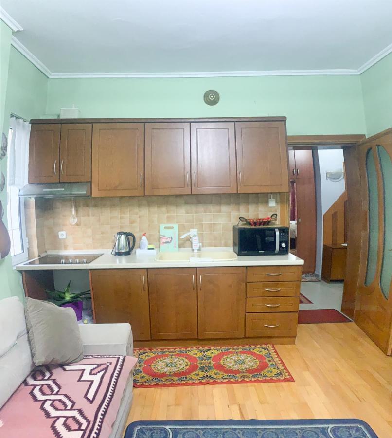 Korca Central Flat Екстериор снимка